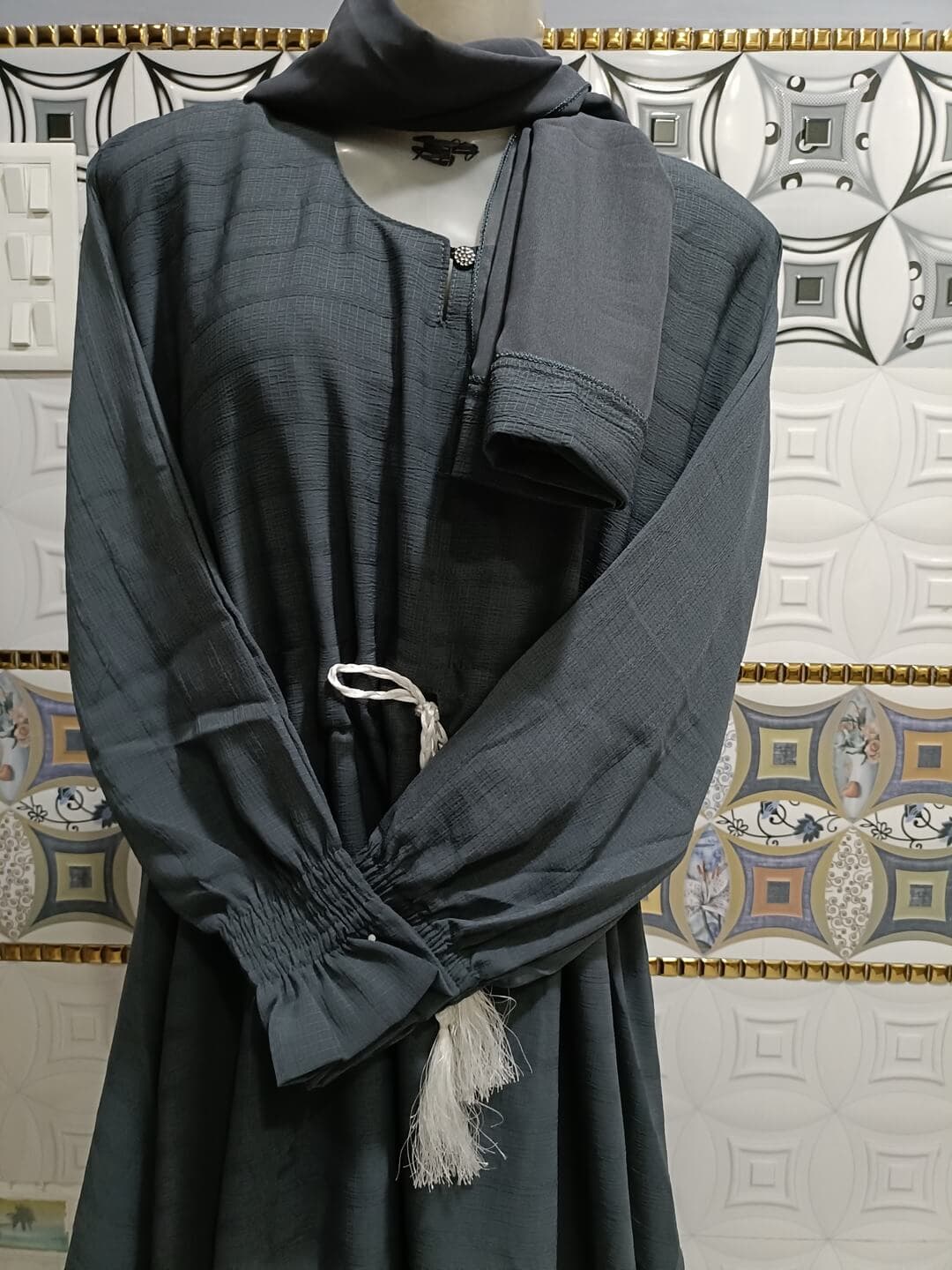 Dark Gray Ruksar Chun Abaya With Chunnat Sleeves thumbnail 2