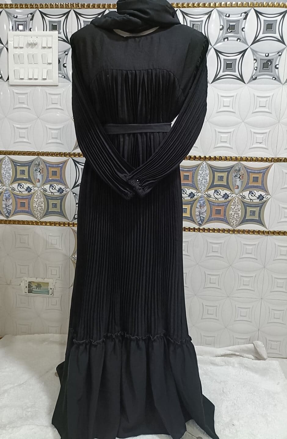 Modest Black Abaya With Pleates And Frills