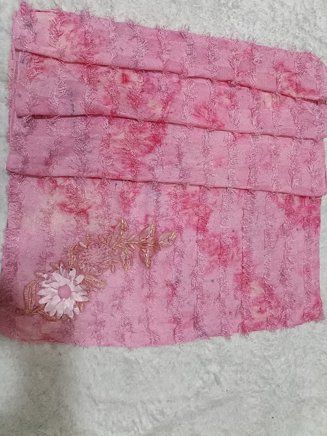 Light Pink Fur Hijab With Boota Design thumbnail 2