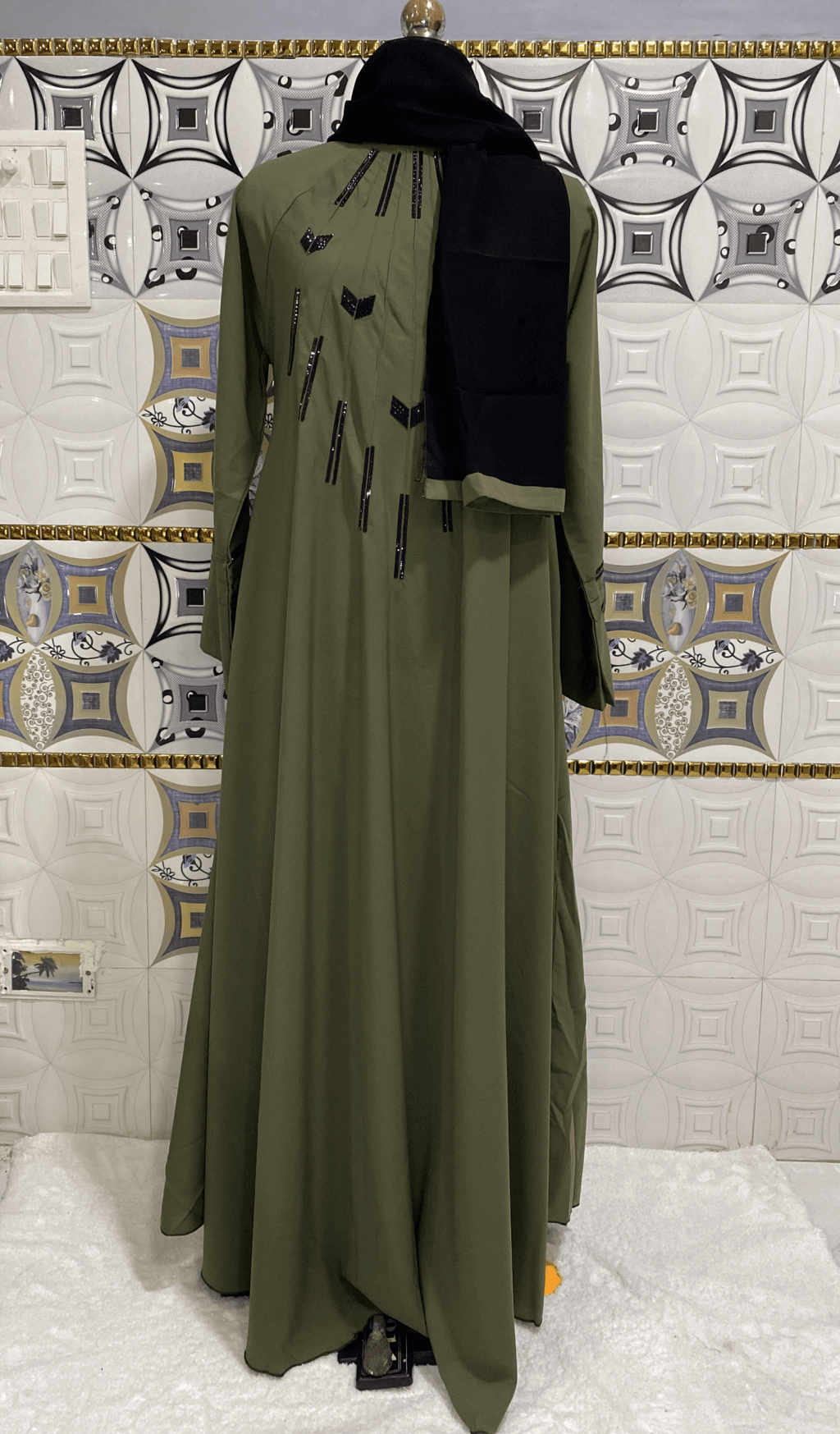 Sheet Style Pickle Green Umbrella Abaya With Neck Chain thumbnail 3