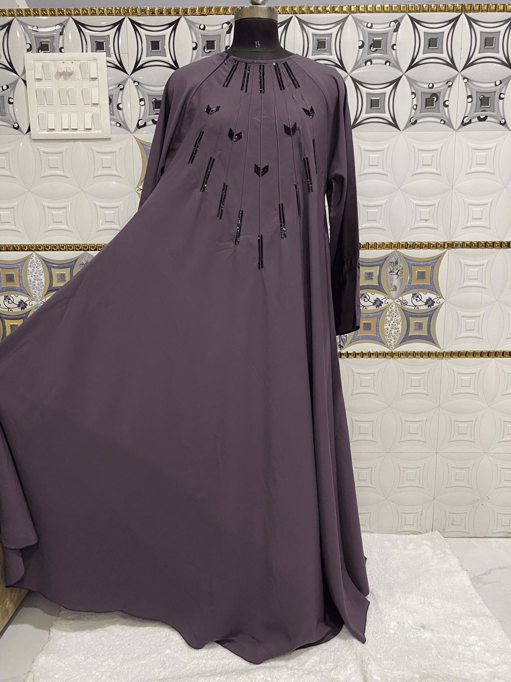 Sheet Style Mauve Purple Umbrella Abaya With Neck Chain thumbnail 2