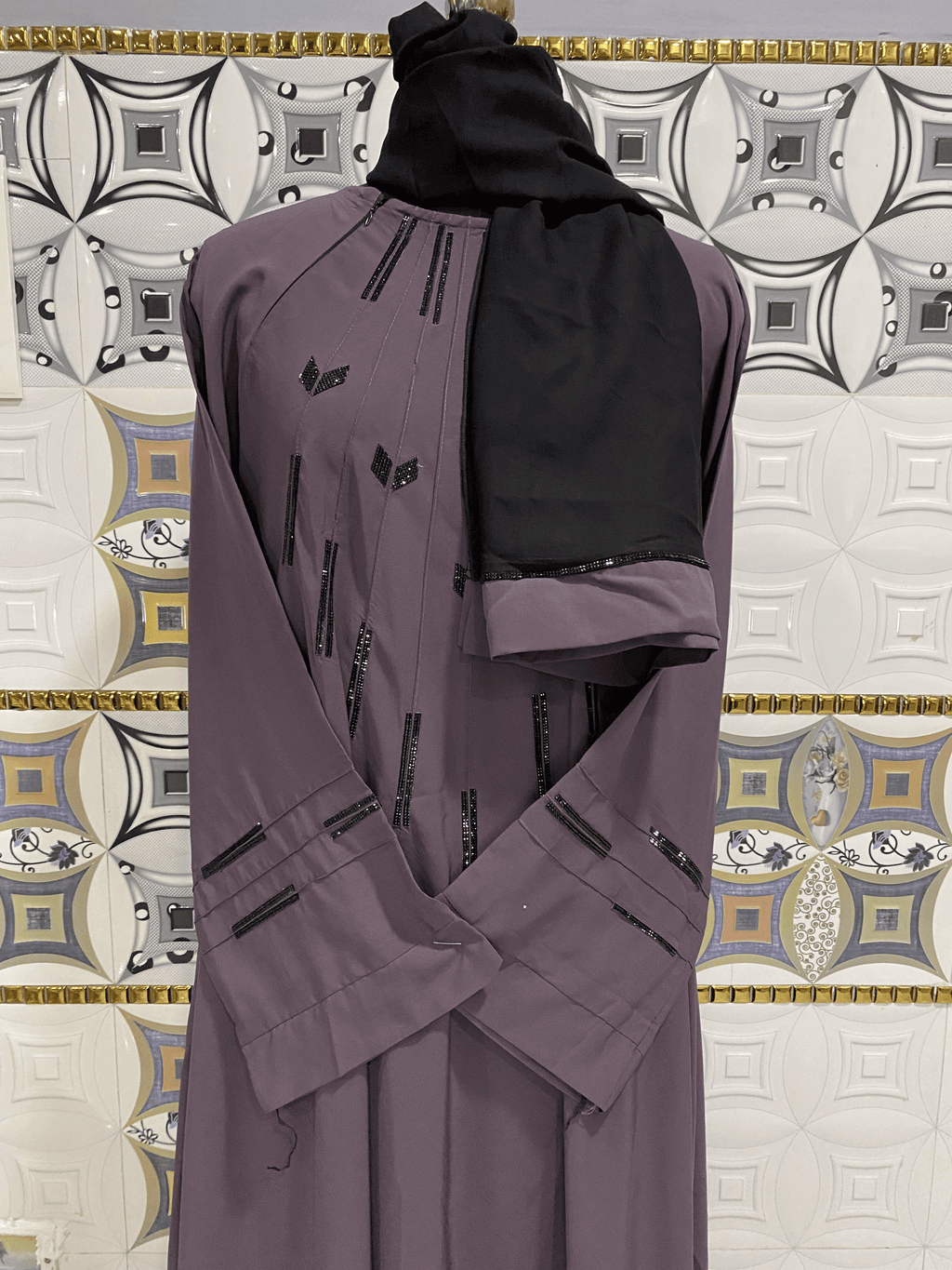 Sheet Style Mauve Purple Umbrella Abaya With Neck Chain thumbnail 6