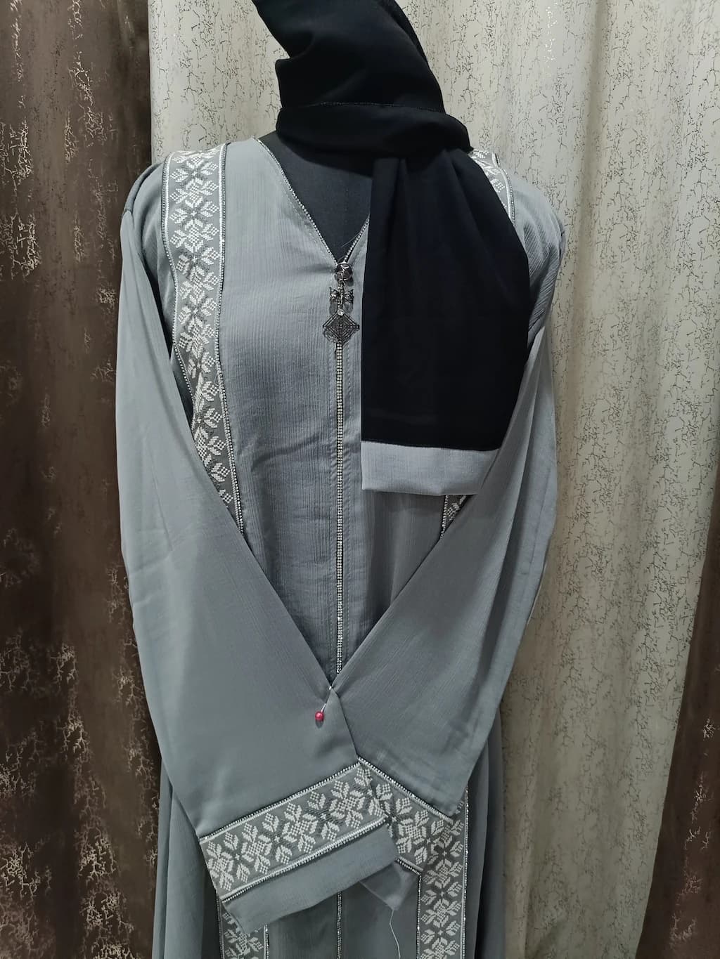 Gray Abaya With Embroidered Lace And Locket thumbnail 4