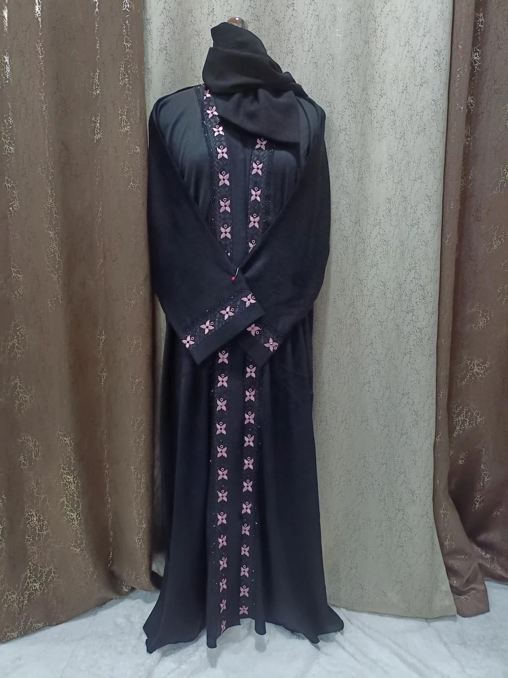 Single Cut Front Open Abaya With Pink Embroidered Lace