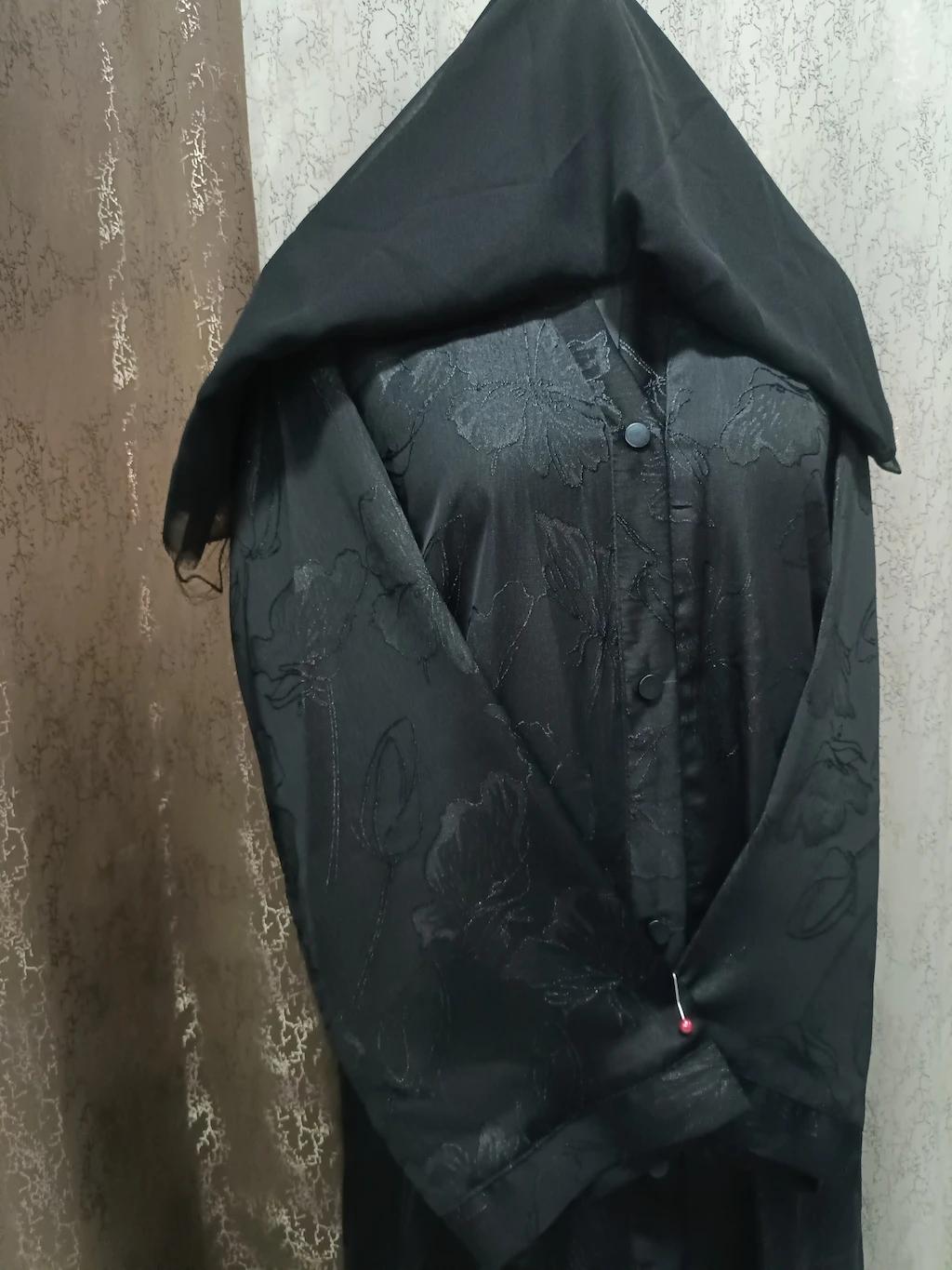 Black Front Open Digital Embossed Abaya