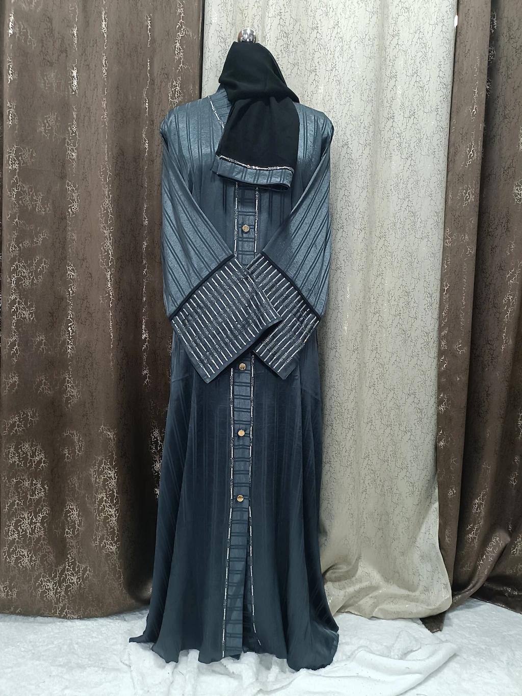 Lead Gray Front Open Abaya In Lining Design